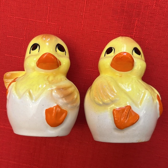 Vintage Duck Salt & Pepper shakers - Picture 2 of 3